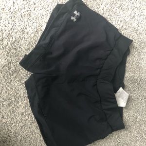 UnderArmor running shorts fitted heat gear small